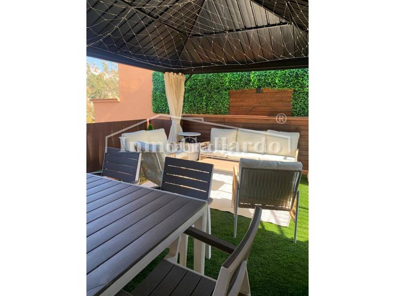 Foto 48dec365-2b44-4938-849f-531f8e0e2a98. Miete reihenhaus mit parking pool in Playa del Rincón Rincón de la Victoria