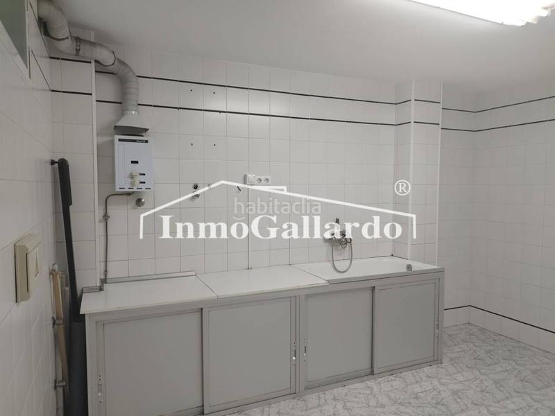 Foto 24b62b7d-72d6-4783-864c-e89b0e508873. Local comercial local en venta velez malaga en Camino Viejo de Málaga Vélez - Málaga