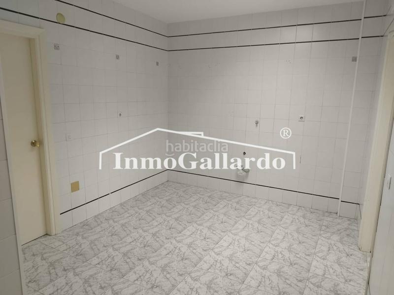 Foto c48db0e5-3690-43f0-8eb1-5d1ff5f2ee1d. Local comercial local en venta velez malaga en Camino Viejo de Málaga Vélez - Málaga