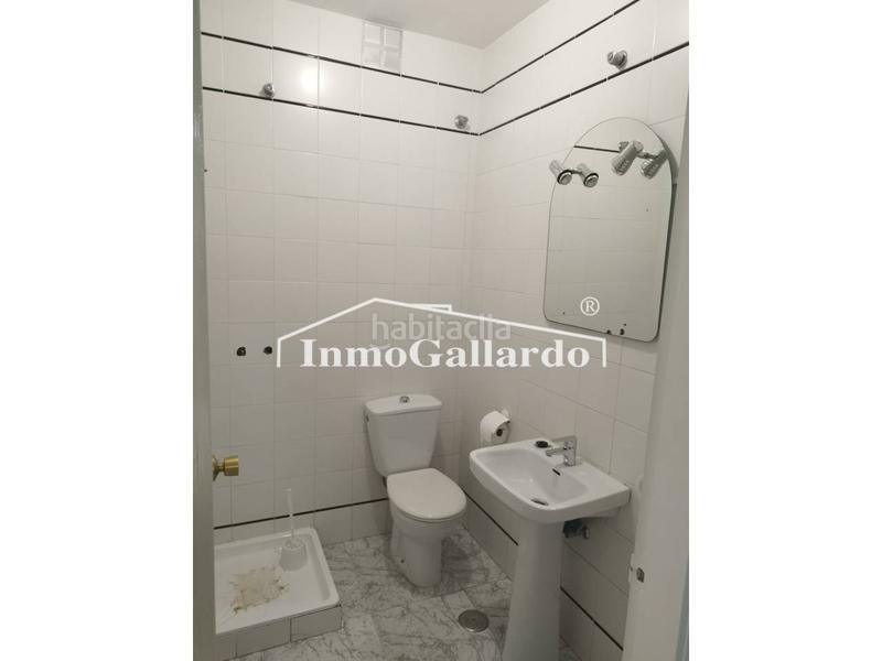 Foto f7ee27ba-e1fb-4923-9592-ef271eb84771. Local comercial local en venta velez malaga en Camino Viejo de Málaga Vélez - Málaga