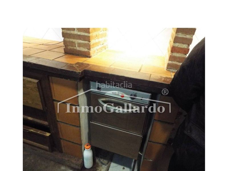 Foto e645449a-c987-42c8-80db-fae6cae6f32d. Local comercial a Mejorada