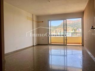 Piso en El Palo. Exclusivo piso en venta con terraza y vistas en el palo