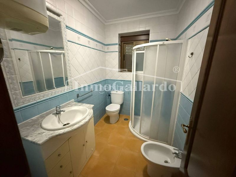 Foto 30babe68-cf0b-4678-9adc-6a3327e480c0. Casa amb aparcament a Álora