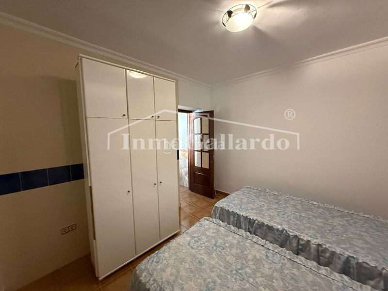 Foto c196f92a-cf1c-4893-8ea0-20300c3e3f96. Casa amb aparcament a Álora