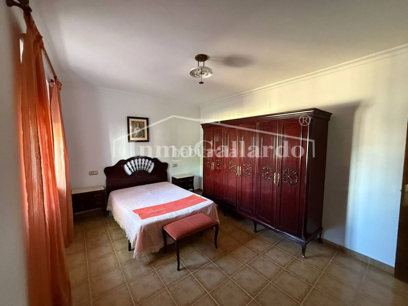 Foto d78d9be6-513f-4992-9180-c5d7d93dda26. Casa amb aparcament a Álora
