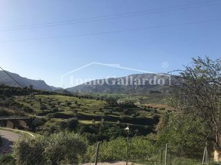 Casa in Álora. Venta de villa muy bien comunicada