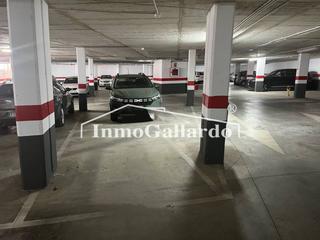 Aparcament cotxe a Playa del Rincón. Plaza de parking a minutos de la playa