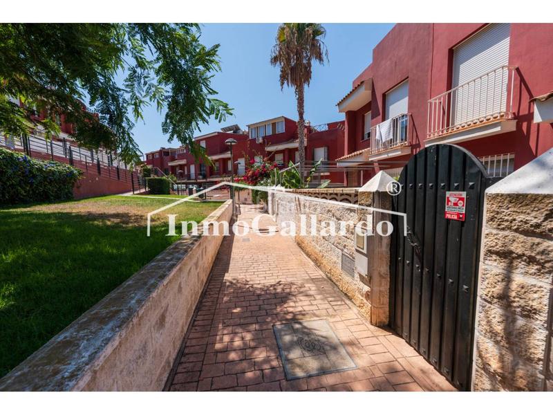 Foto 612a5cdc-cfbb-482f-923b-e30c7d354ac2. Casa pareada fantástico chalet pareado en venta en Chilches