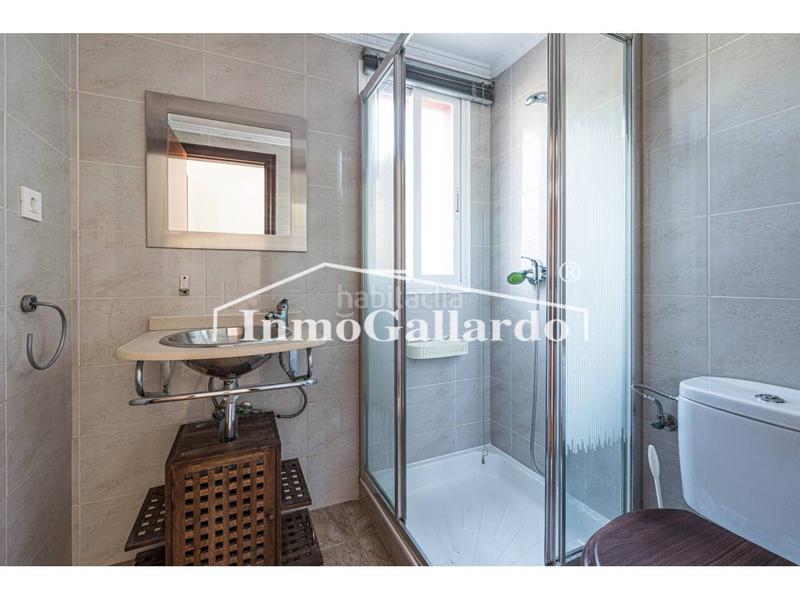 Foto b717dc2f-e025-4921-a322-469be99af6cc. Casa pareada fantástico chalet pareado en venta en Chilches