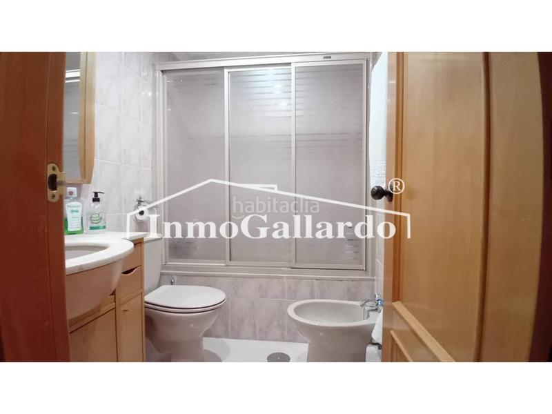 Foto edfc7610-8208-4428-bae6-f47891aa6124. Rent semi detached house with parking pool in Chilches