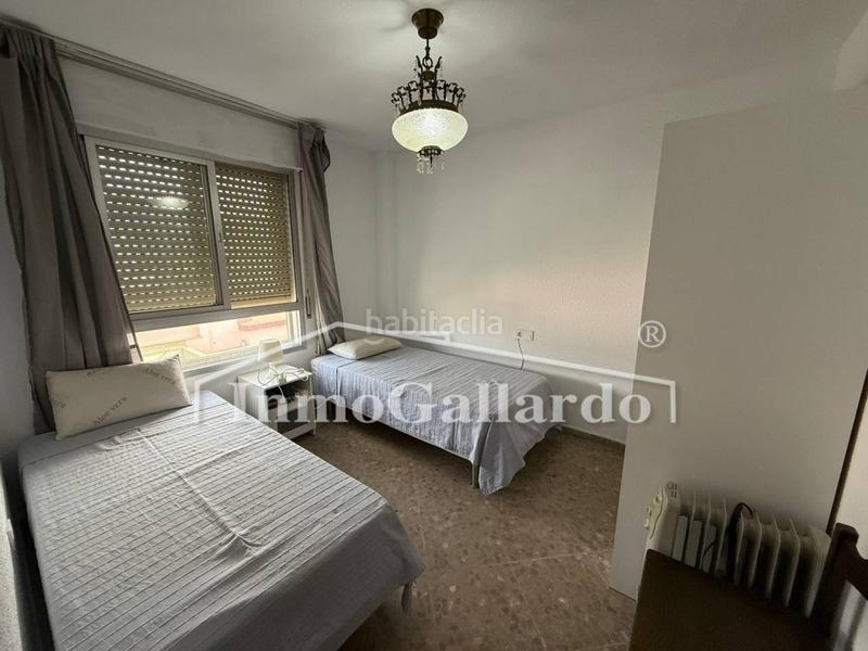 Foto 228fcc8f-5bf0-4469-91ae-b68d7ce2dfb3. Alquiler piso impresionantes vistas al mar piso en alquiler temporal en El Palo de septiembre a junio en Málaga