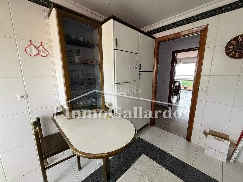 Foto 8051e7ad-75c8-474e-8ee3-53344cf7e46e. Alquiler piso impresionantes vistas al mar piso en alquiler temporal en El Palo de septiembre a junio en Málaga