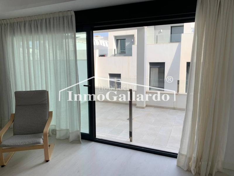 Foto 5ce75d37-d5d5-49ea-ac37-edc971891331. Casa adosada fabuloso chalet a estrenar en Añoreta Baja Rincón de la Victoria