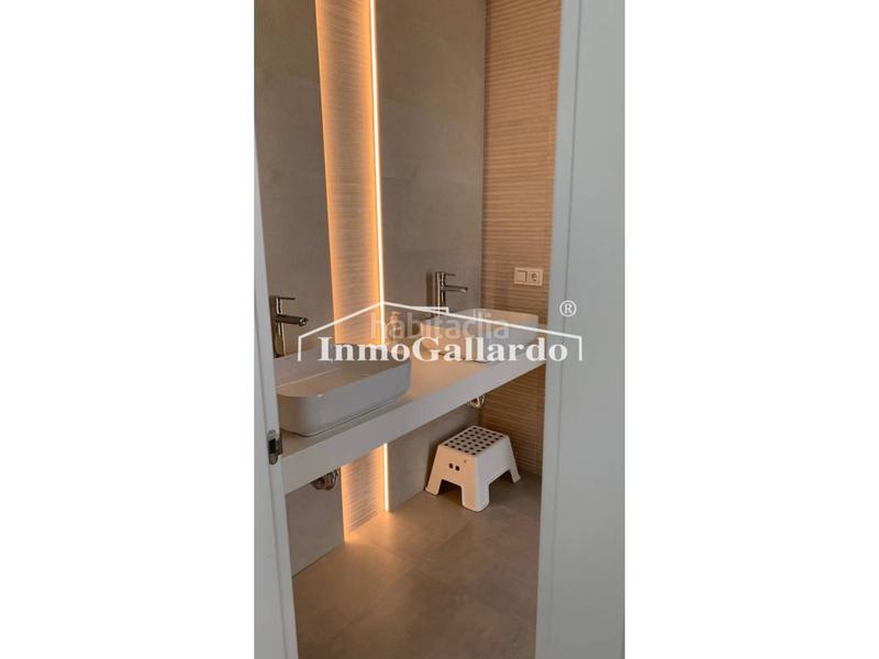 Foto 5df8dd6b-591c-4bb0-99cd-cb396b5ca35f. Casa adosada fabuloso chalet a estrenar en Añoreta Baja Rincón de la Victoria