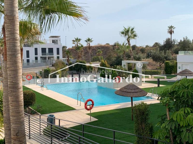 Foto acbbba5d-38c7-4482-b1a3-74c3fefd9c74. Casa adosada fabuloso chalet a estrenar en Añoreta Baja Rincón de la Victoria