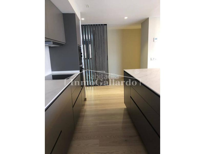 Foto 895ceffc-7dd1-4a4d-a9b6-9486f5dad0a2. Piso venta de espectacular piso este en Pedregalejo - Morlaco Málaga