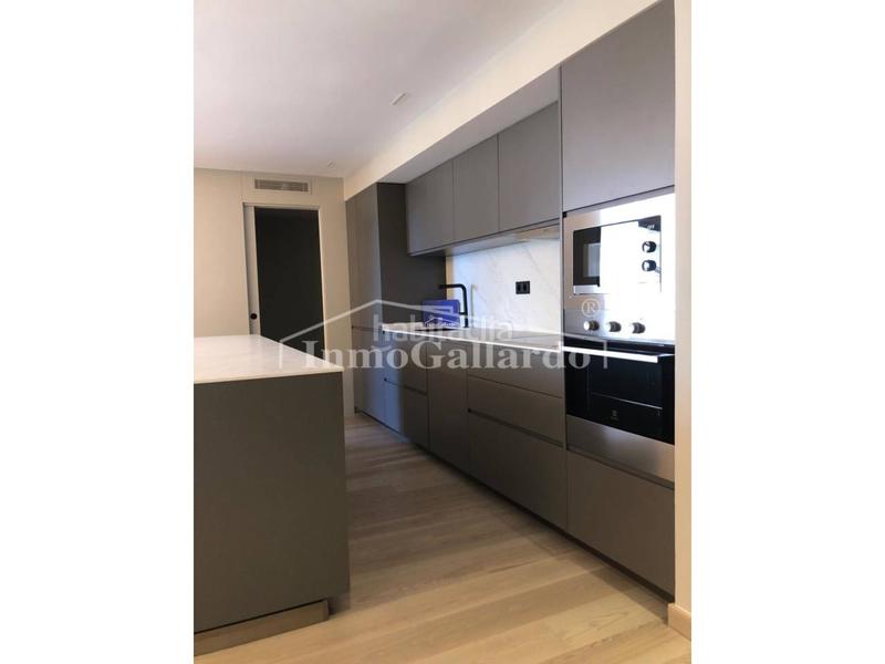 Foto b90325c6-ae17-4fb4-8f8a-cdf0fdc978f0. Piso venta de espectacular piso este en Pedregalejo - Morlaco Málaga