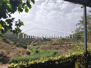 Casa in Camino Viejo de Málaga. Venta de residencia canina