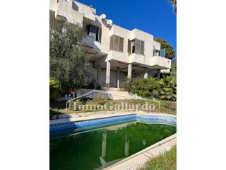 Xalet a El Candado. Venta de casa a reformar en el candado, malaga