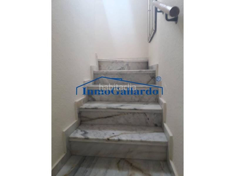 Foto 8d56fac3-0ca3-4470-b08b-e2f0b80d5298. Casa amb aparcament piscina a Pinares de San Antón Málaga