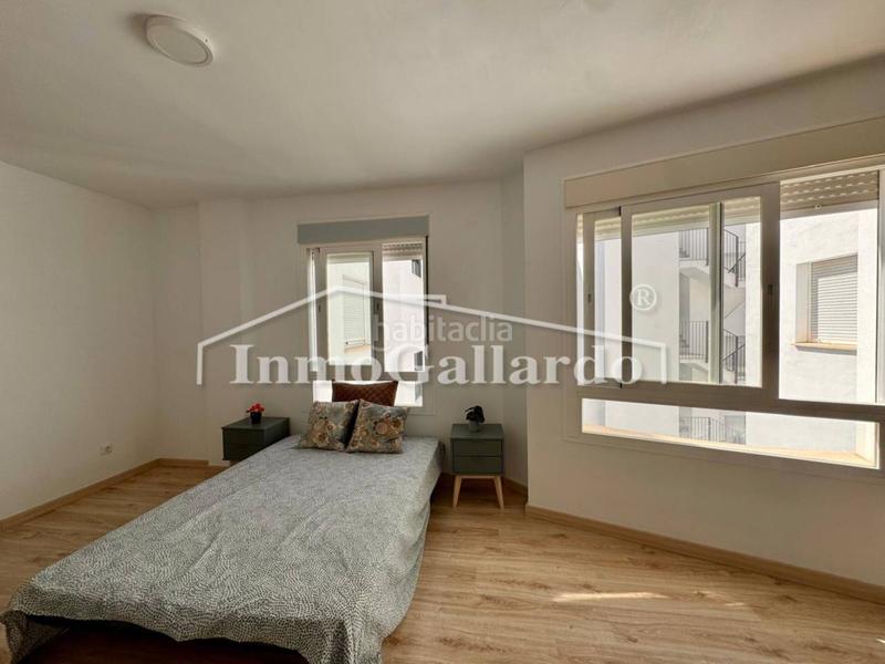 Foto eacdb066-35b4-4886-8b91-55d0edff29da. Appartement avec parking dans Parque Victoria Eugenia Málaga