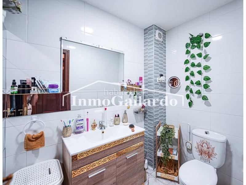 Foto a825c235-d1e4-44a5-a3d0-7ac4f755d696. Appartamento con parcheggio piscina in Playa del Rincón Rincón de la Victoria