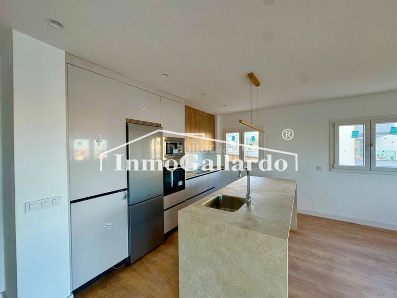 Foto 3ca822da-daab-4059-8186-e4fdd17bf26f. Zweistöckige wohnung mit parking in Montemar Torremolinos