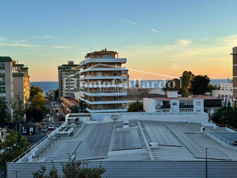 Foto 089af2fc-8be9-4abe-b70a-2e7d013f0d12. Etagenwohnung mit parking in El Palo Málaga