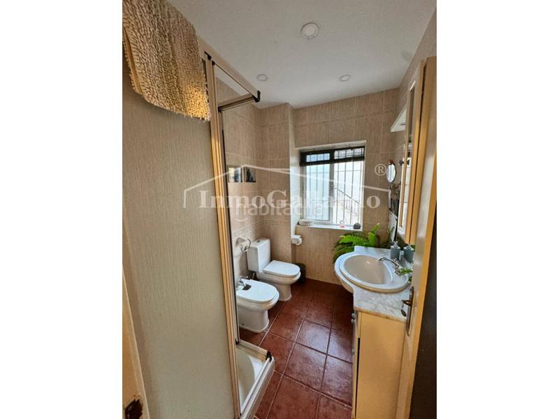 Foto f44395d7-6350-4d65-86d0-0200a67ee322. Etagenwohnung mit parking in El Palo Málaga