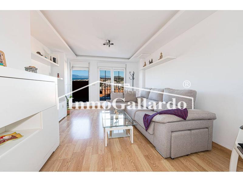 Foto 0618c74b-5121-4011-8363-cb7bfbf35fd6. Appartamento con parcheggio piscina in Lo Cea Rincón de la Victoria