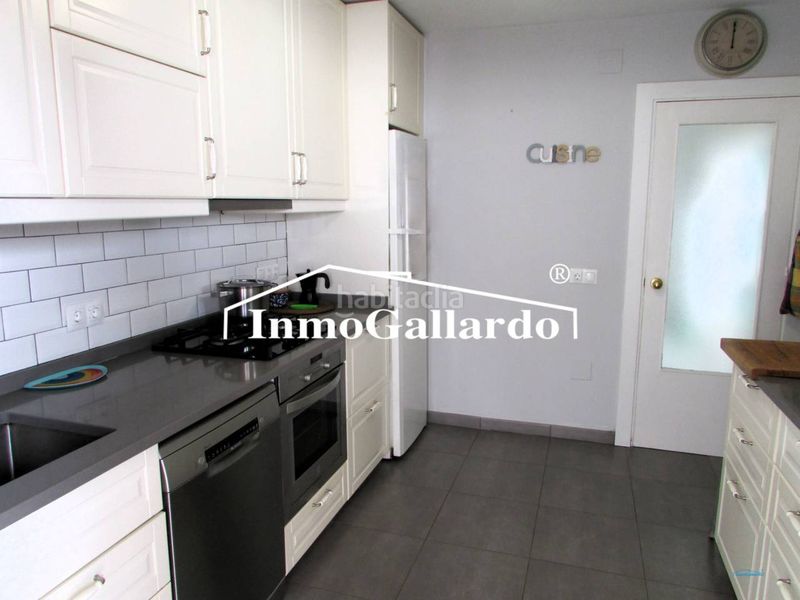 Foto aba43a25-3da6-4936-ae0c-a9e1c06c7517. Casa pareada chalet pareado a 800 metros de la playa en Rincón de la Victoria