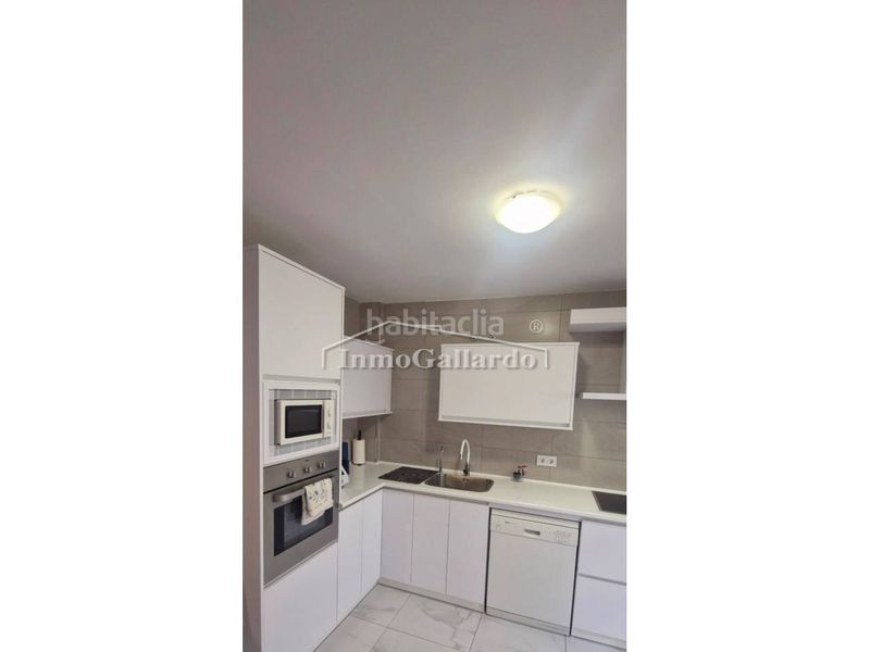 Foto d818e70c-95c8-46a2-b039-16b8ae7591d5. Dúplex amb aparcament a Mijas pueblo Mijas