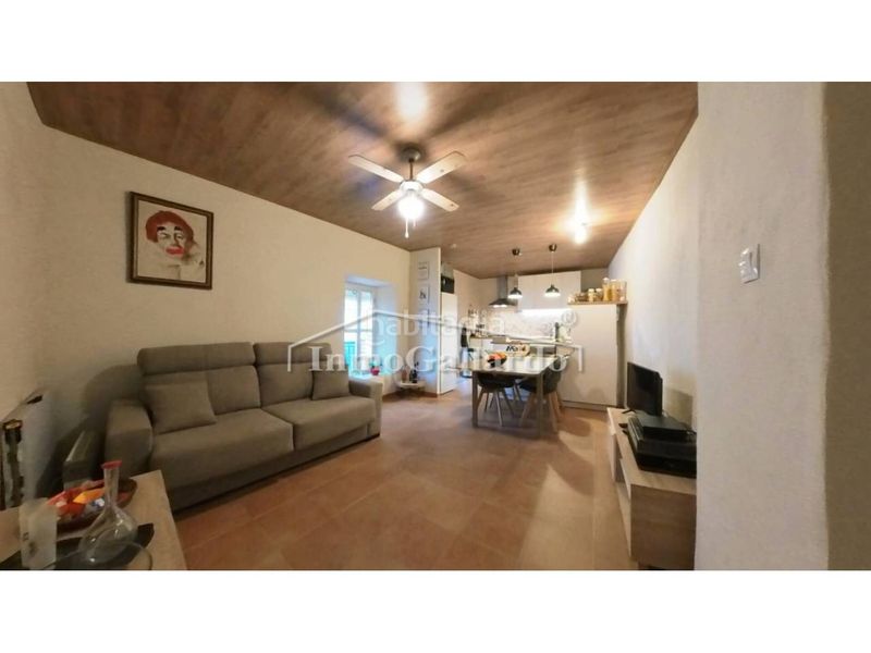 Foto a03a8c74-91c0-449b-9dc4-8bdc77b37b40. Casa a Totalán