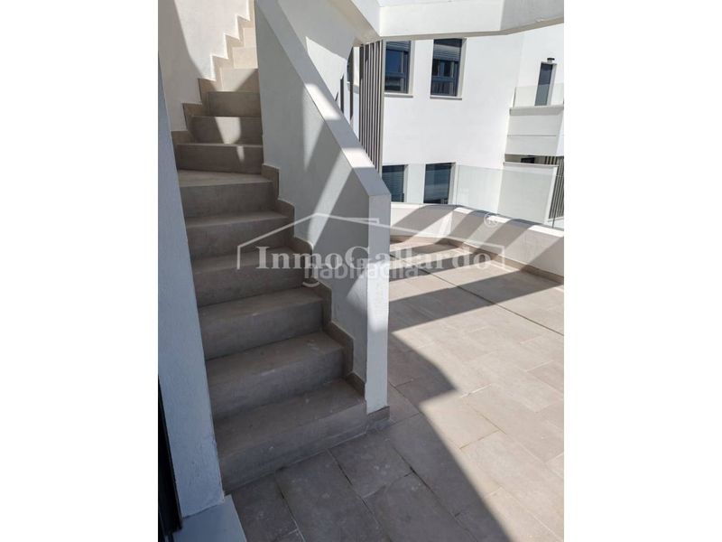 Foto 04663612-9c16-48af-be48-7c65607ca8c7. Dúplex amb aparcament piscina a Limonar Málaga