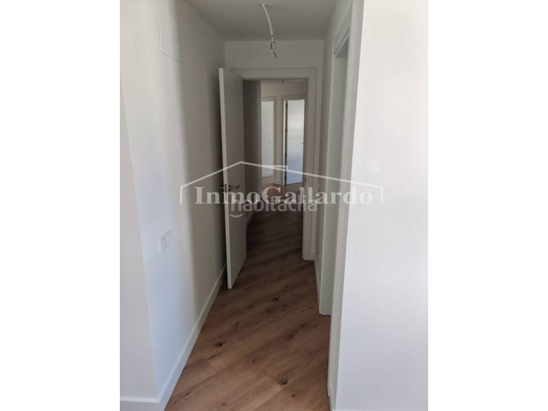 Foto 1e826640-c65a-410b-a4bb-bc01dd3dc9a4. Dúplex amb aparcament piscina a Limonar Málaga