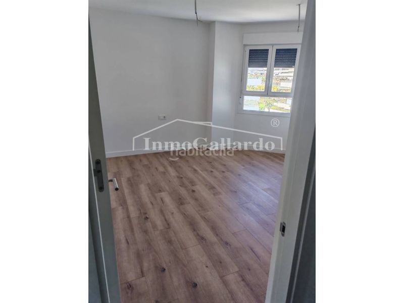 Foto 83580227-cc55-48cf-821d-d2469b1d5ad5. Dúplex amb aparcament piscina a Limonar Málaga