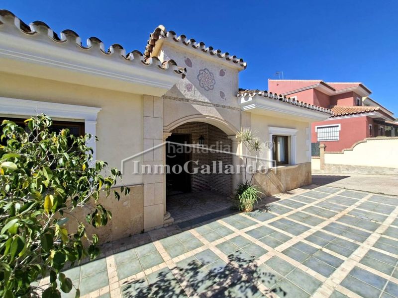 Foto 8fb2f421-f803-467d-8d40-14b09280da42. Xalet amb aparcament piscina a Cerrado de Calderón - Hacienda Paredes Málaga