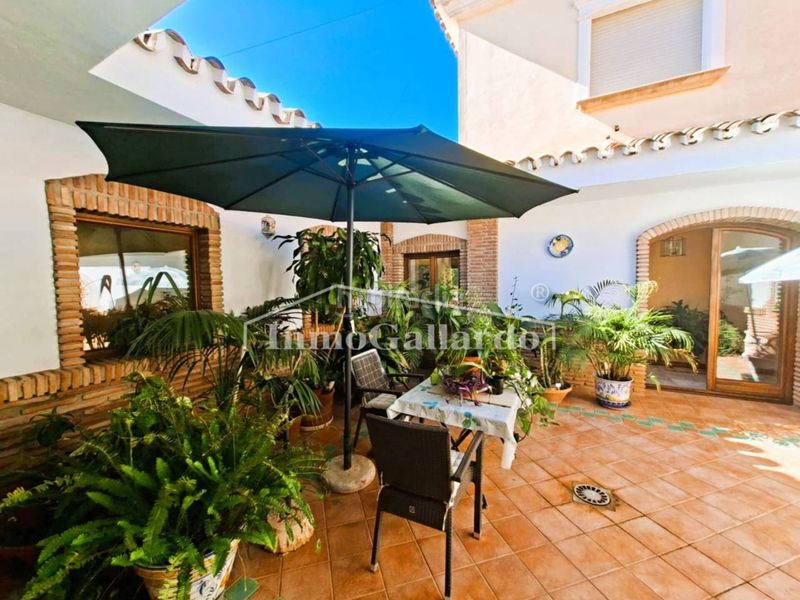 Foto e80e2fea-266f-43f9-a0f9-25f06c54fd3b. Xalet amb aparcament piscina a Cerrado de Calderón - Hacienda Paredes Málaga