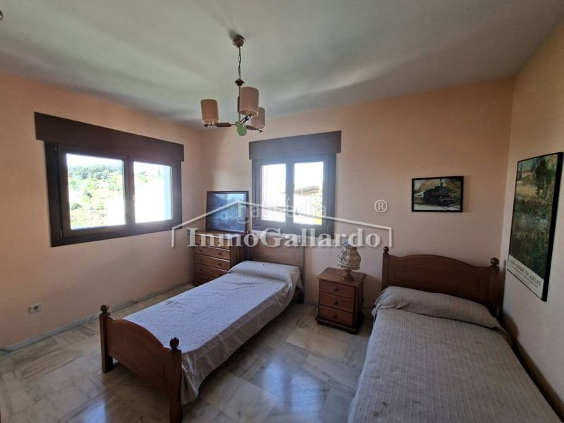 Foto f9919eb0-f215-4dbf-a9b0-b4e86e59b9bb. Xalet amb aparcament piscina a Cerrado de Calderón - Hacienda Paredes Málaga