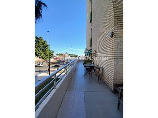 Location Appartement à El Palo. Alquiler de magnífico piso para  larga temporada