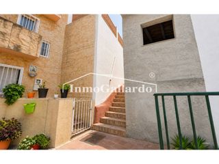 Duplex  Calle cañadu. Dúplex en vélezmálaga