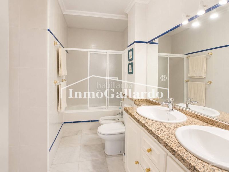 Foto aee6e730-1a72-4226-9826-622c66dc0c51. Casa adossada amb aparcament piscina a Pedregalejo - Morlaco Málaga