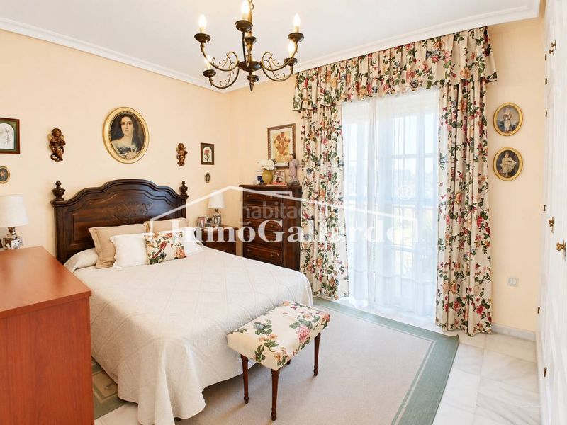 Foto d8396393-5424-462b-a78b-a5f6f21313b1. Casa adossada amb aparcament piscina a Pedregalejo - Morlaco Málaga