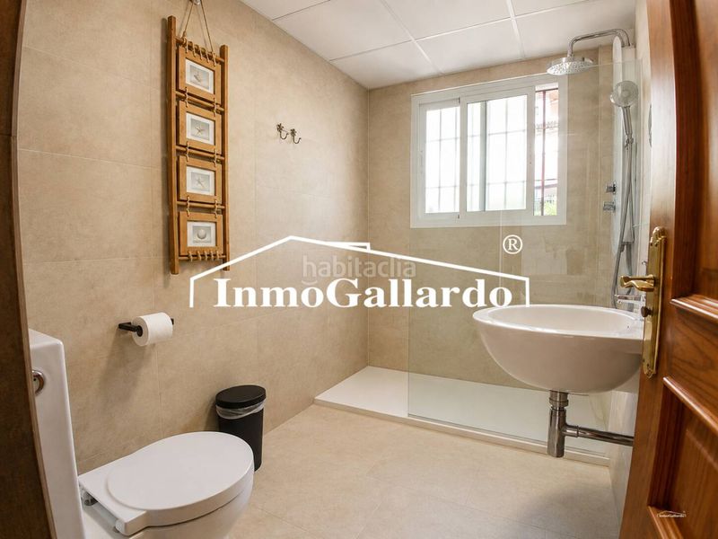 Foto e06058d9-344f-40a5-8653-25c72d02e616. Xalet amb calefacció aparcament piscina a Pinares de San Antón Málaga