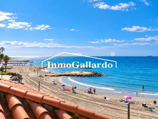 Rent Flat in Pedregalejo - Morlaco. Alquiler de piso en pedregalejo,  corta temporada. gastos luz y
