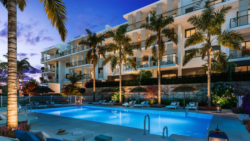 Foto db841c1d-1cee-4da6-9ac2-568352b051f8. Apartament amb aparcament piscina a Centro Estepona