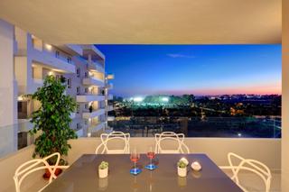 Appartement à Nueva Andalucía centro. Fabuloso nuevo apartamentos de 2, 3 y 4 dormitorios en nueva and