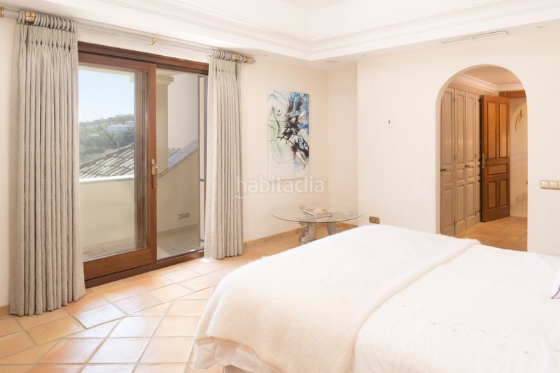 Foto cace05af-7731-429a-82a5-27e827fb82d0. Casa amb calefacció aparcament piscina a puerto de Sotogrande-la marina Sotogrande