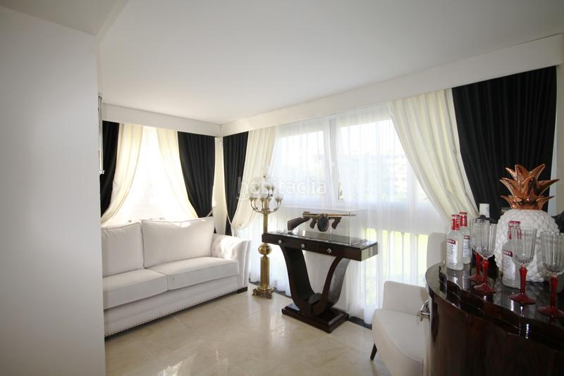 Foto 79cc8e6d-4fd1-4c37-bc04-280c947ac6ed. Dachwohnung mit parking pool in Guadalmina Alta Marbella