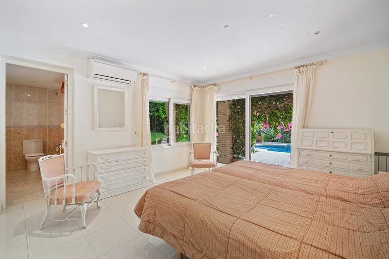 Foto 531d3014-dcce-45cd-9292-858d2e7cc323. Casa con riscaldamento parcheggio piscina in Guadalmina Alta Marbella